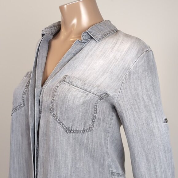 Cloth & Stone Anthropologie Button Down Shirt Chambray Denim Boyfriend Split Hem - Picture 6 of 15